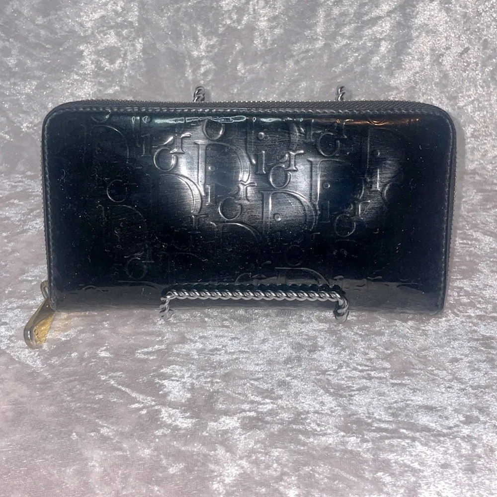 Christian Dior Diorissimo Embossed Glossy Patent Leather Long Zip Wallet Black